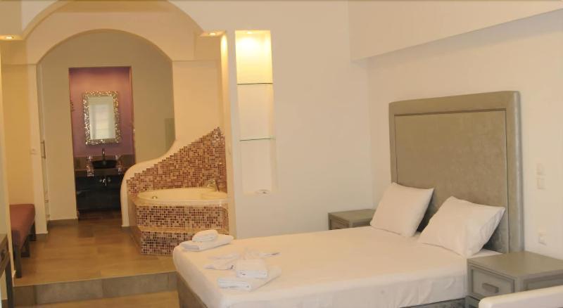 Queen Boutique Suites Mykonos Town Exterior foto