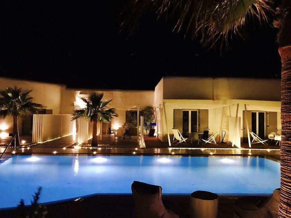 Queen Boutique Suites Mykonos Town Exterior foto